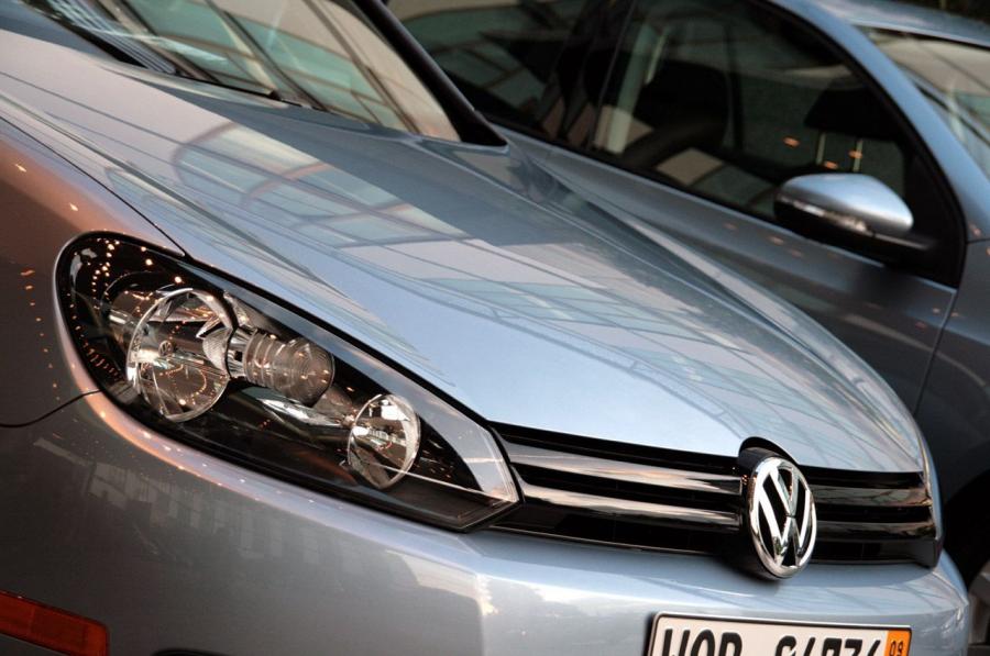  Volkswagen Golf 2010 года  (фото 19 из 36)